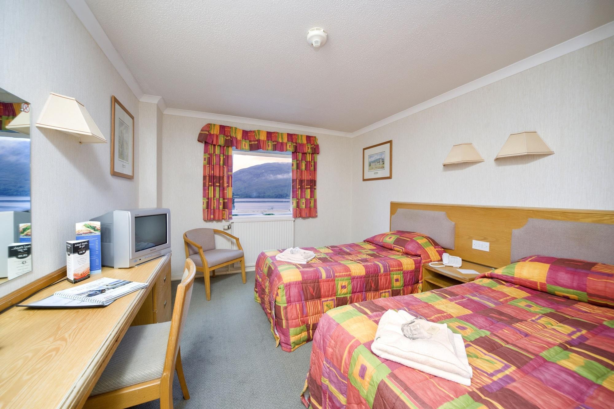 The Caledonian Hotel Fort William Exterior foto